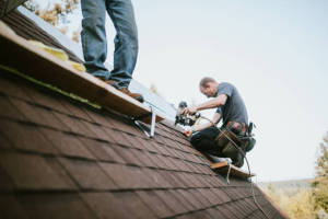 Local Roofers in Pine Hill, TX
